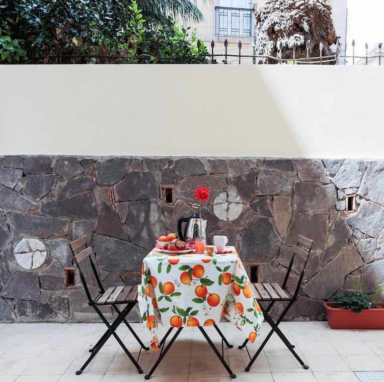 B&B Porta Della Sicilia Messina Exterior photo